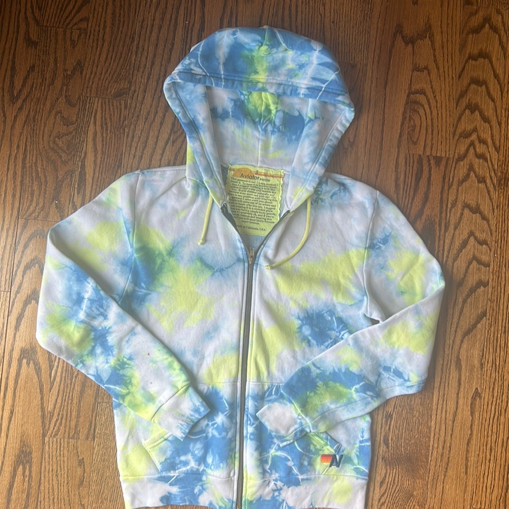 ⚡️ Aviator Nation 🏄‍♀️ zip up hoodie, blue and yellow tie dye pattern, size S